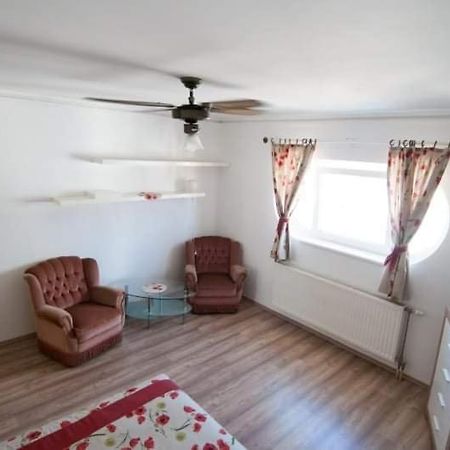 Geri Apartman Apartment Heviz Ngoại thất bức ảnh